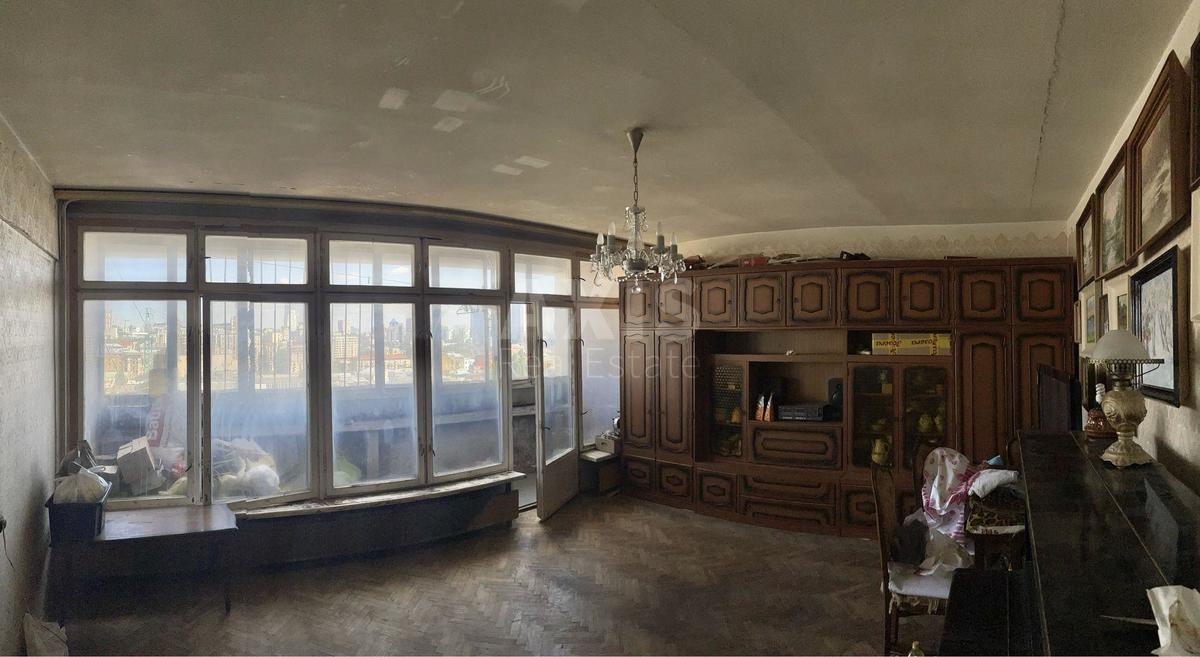 4k apartment vul. Volodymyrs'ka 51/531