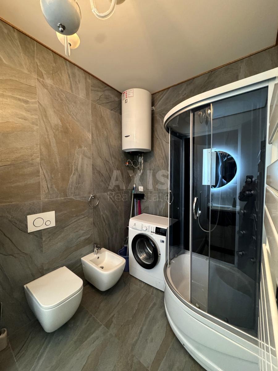 1k apartment vul. Antonovycha 44640198