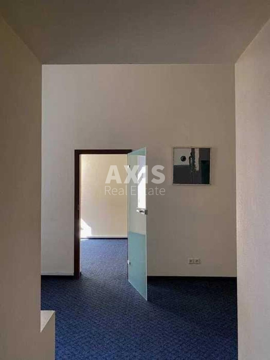 Office vul. Hmel'nyc'kogo Bogdana 42, 103m2568905