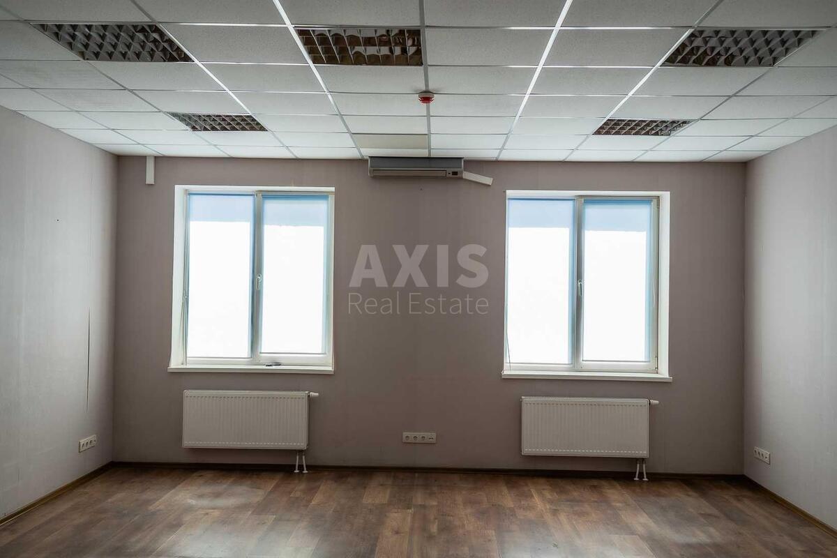 Office pr-t Vidradnyj 95А, 272m2641001