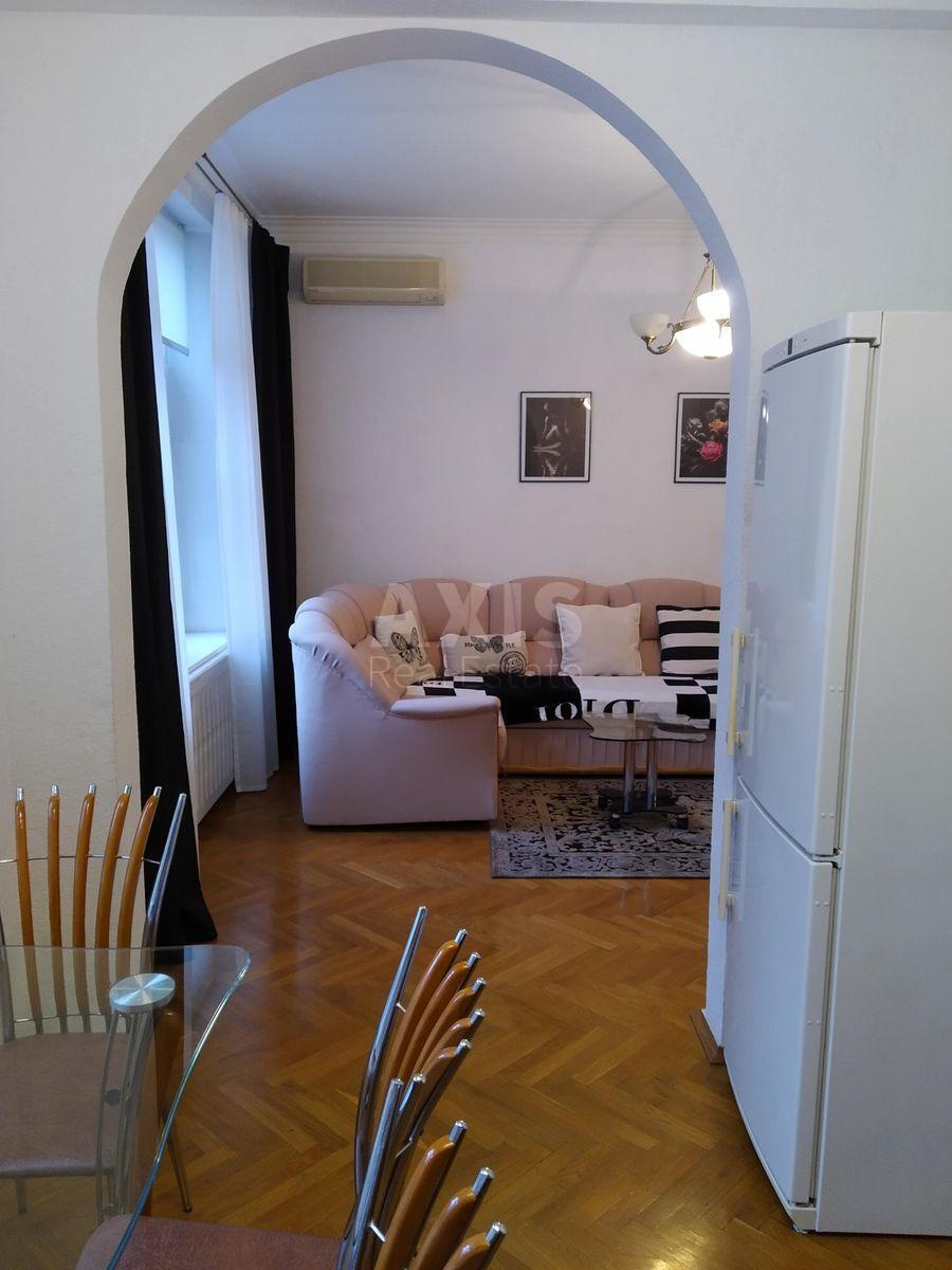 3k apartment vul. Velyka Vasyl'kivs'ka 160