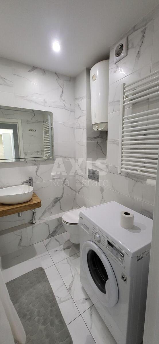 1k apartment vul. Yulia Zdanovska 36В600058