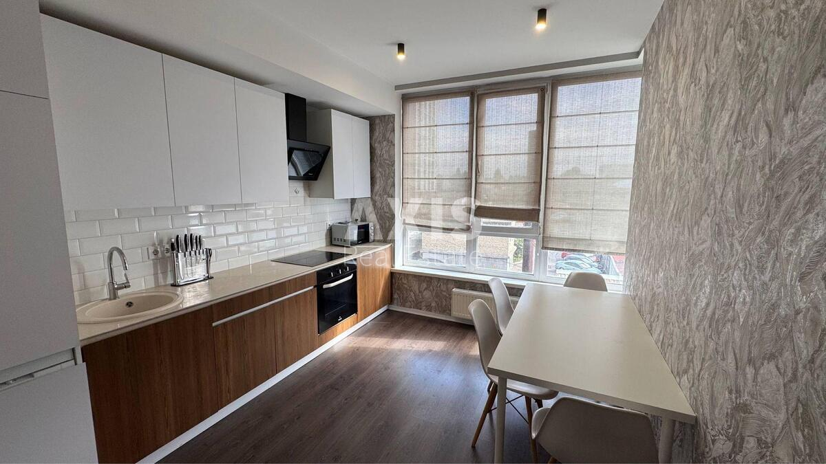 2k apartment vul. Jurija Pashalina 17