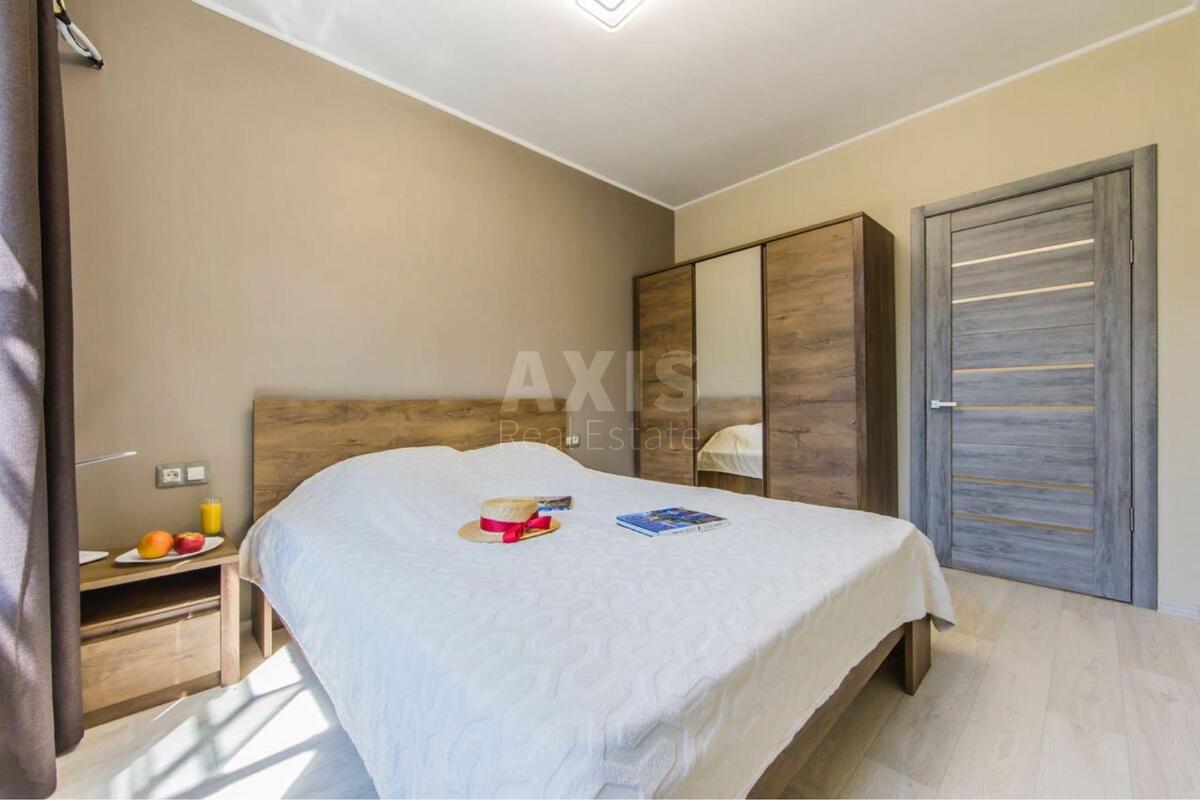 1k apartment bul. Ryl's'kogo Tadeja 1601726