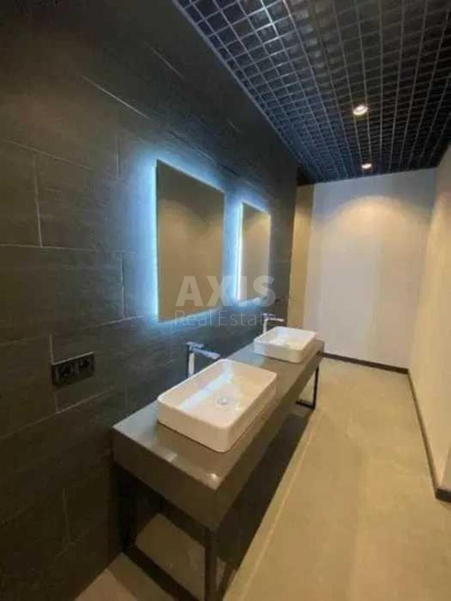 Office pr-t Stepana Bandery 9Б, 164m2613947