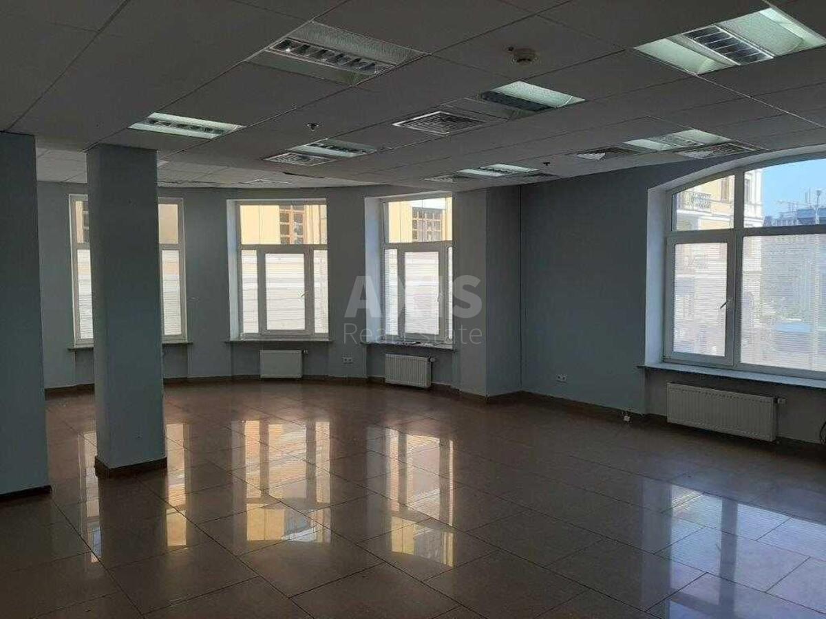 Office vul. Verhnij Val 28, 130m23