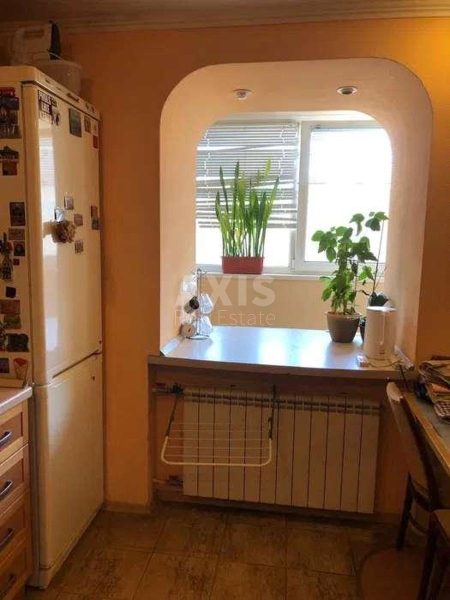 3k apartment vul. Knjazhyj Zaton 146