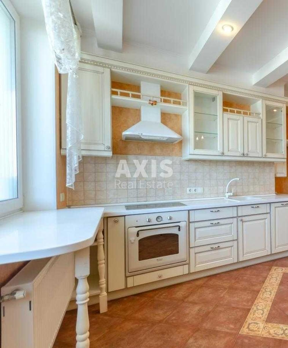 2k apartment vul. Malynovs'kogo Marshala 8