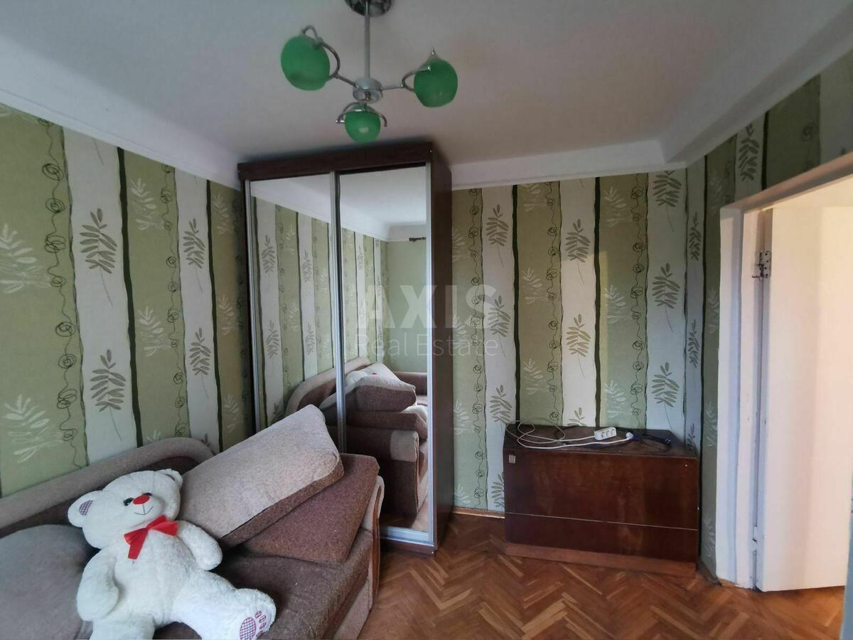 3k apartment pr-t Peremogy 27583084