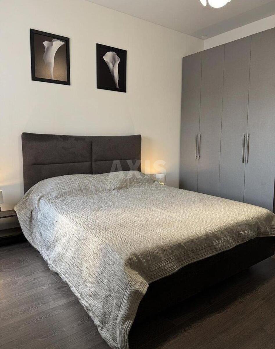 2k apartment vul. Barbjusa Anri 37/1581386