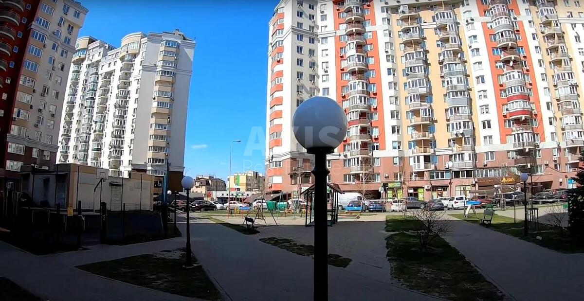 Trade object vul. Symonenka Vasylja 5, 130m2581681