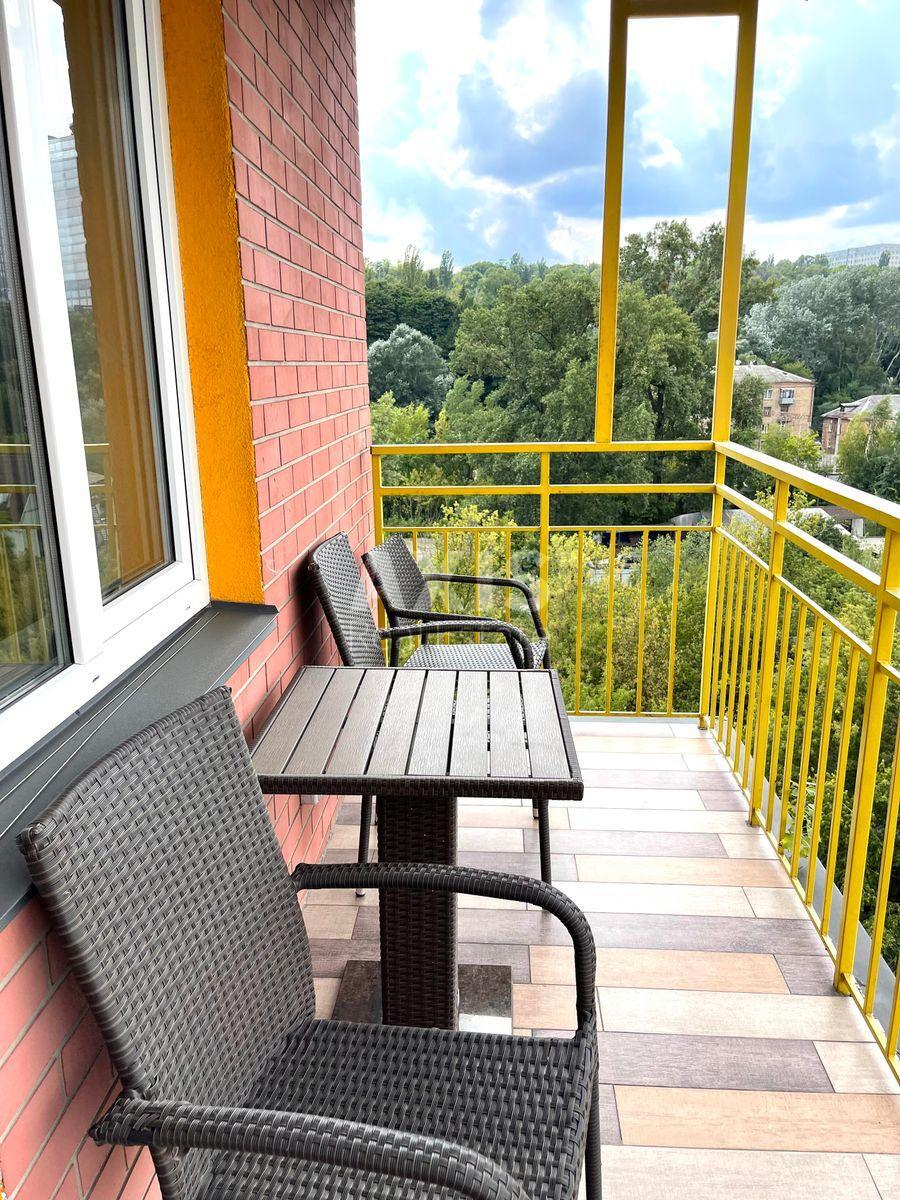 1k apartment vul. Jams'ka 525808715