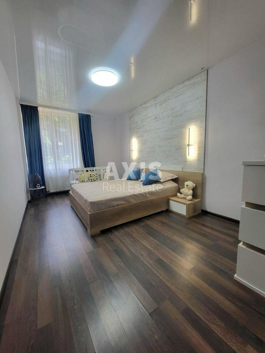 3k apartment vul. Regeneratorna 4, корп. 1500141