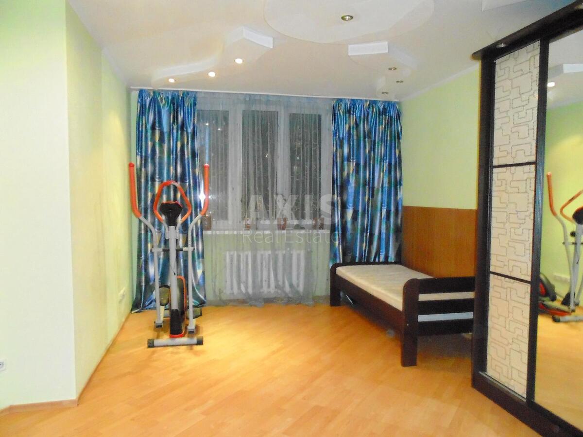 3k apartment vul. Sribnokil's'ka 2А593627