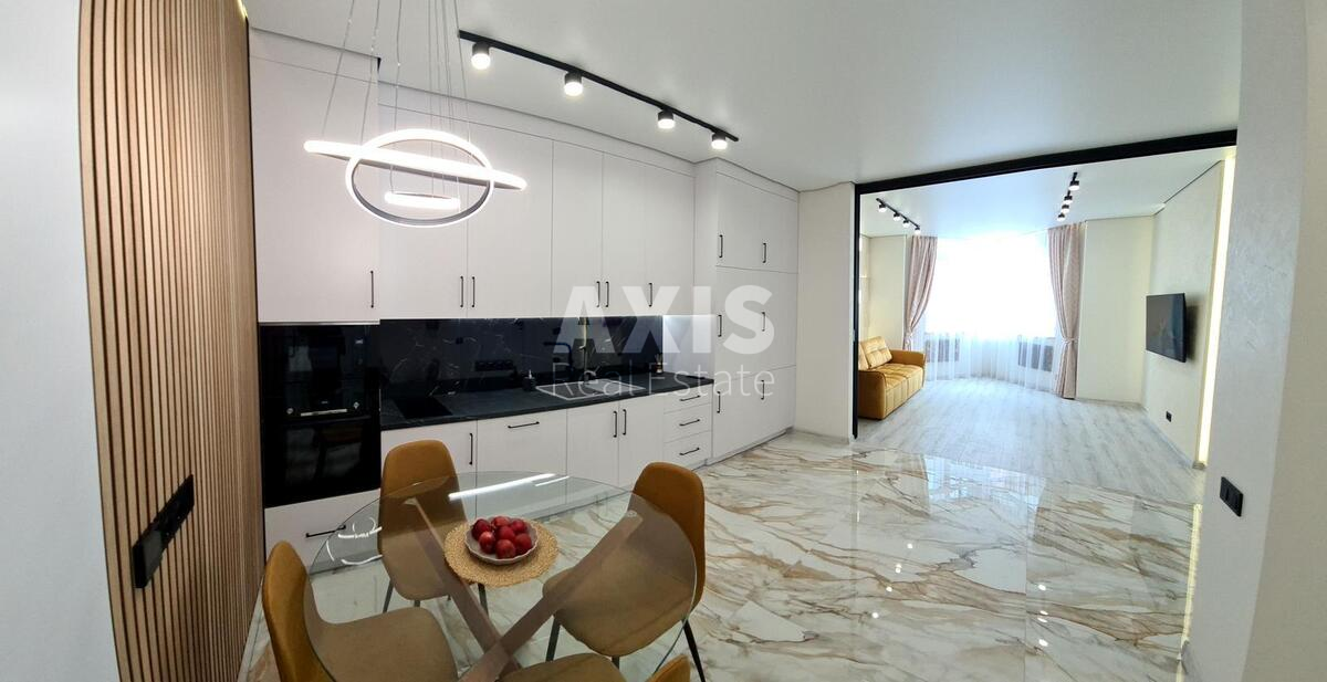 2k apartment vul. Dragomyrova Myhajla 14А592411