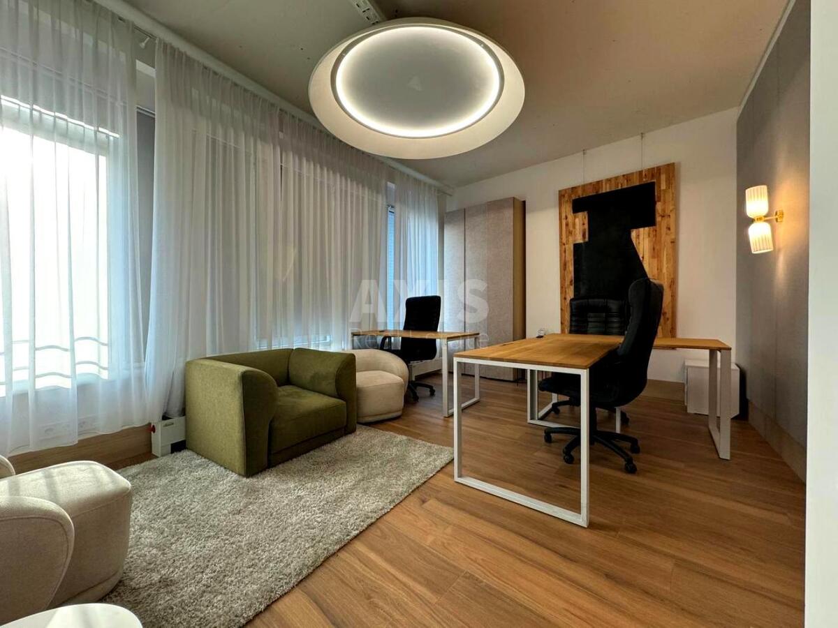 Office vul. Buslivs'ka 12, 135m2593295
