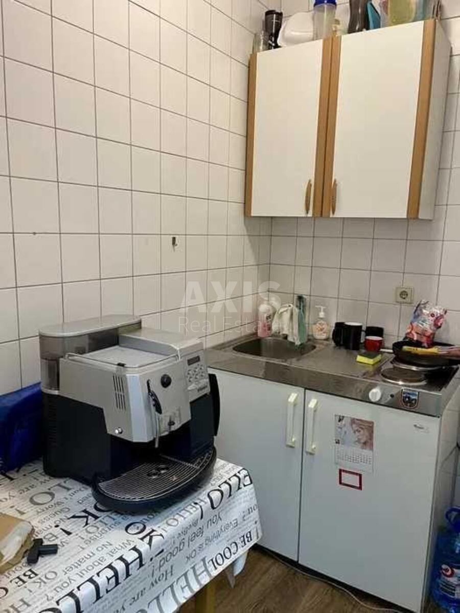 Office vul. Tereshhenkivs'ka 13, 128m29