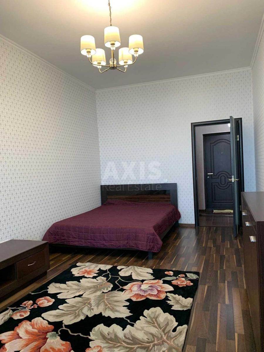 1k apartment vul. Parkovo-Syrec'ka 4Б3