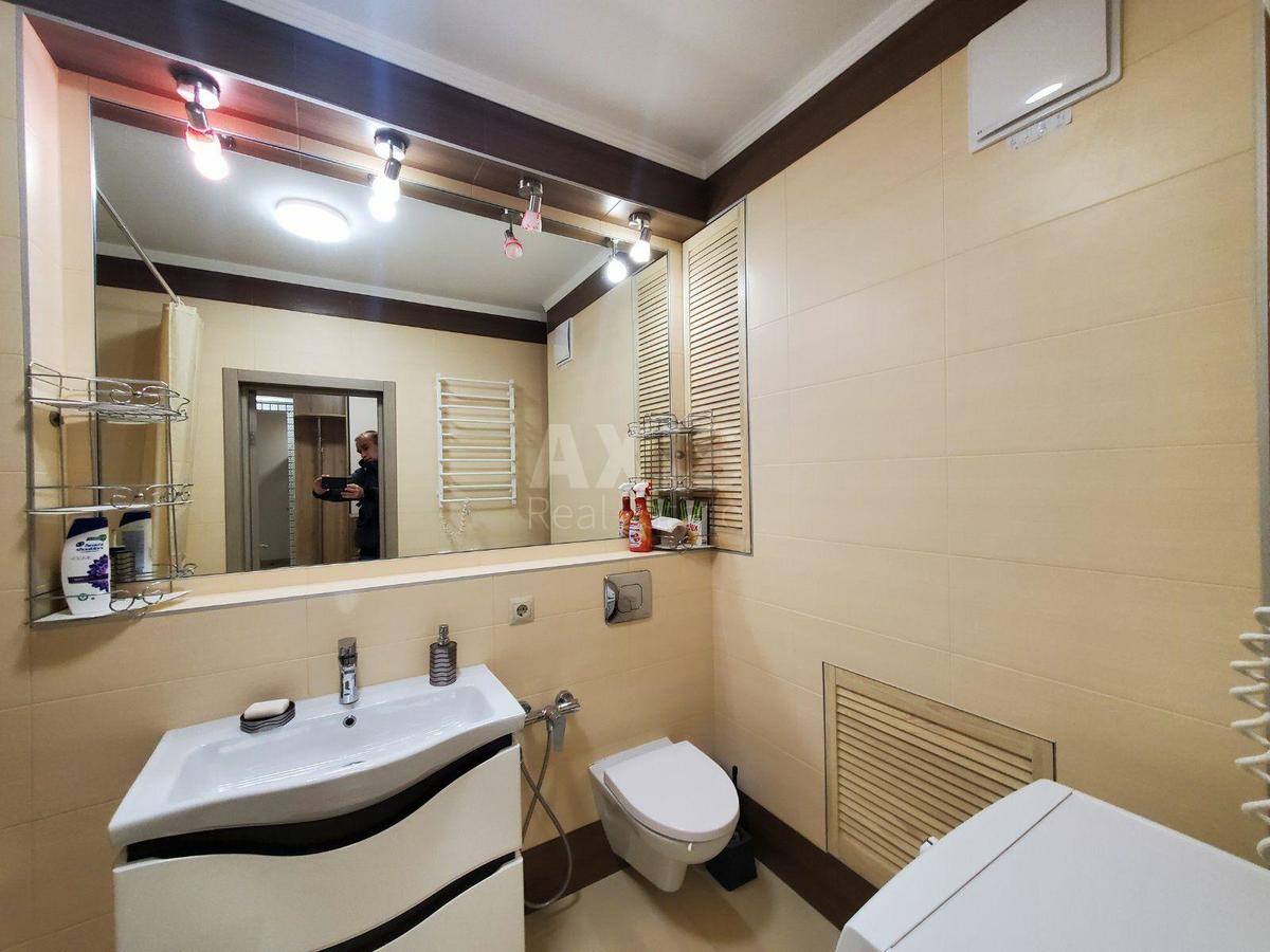 1k apartment vul. Ushakova Mykoly 1Д4