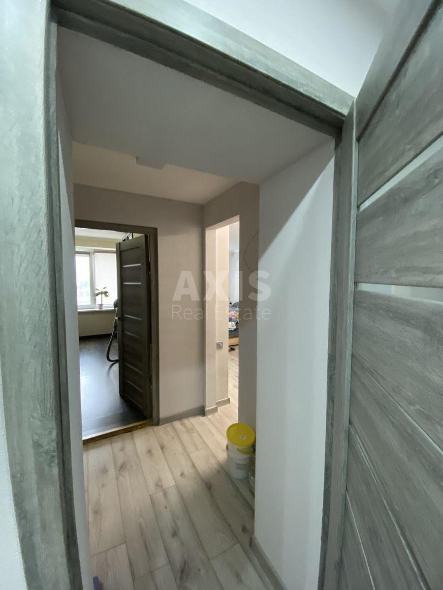 1k apartment vul. Myropil's'ka 16Б13