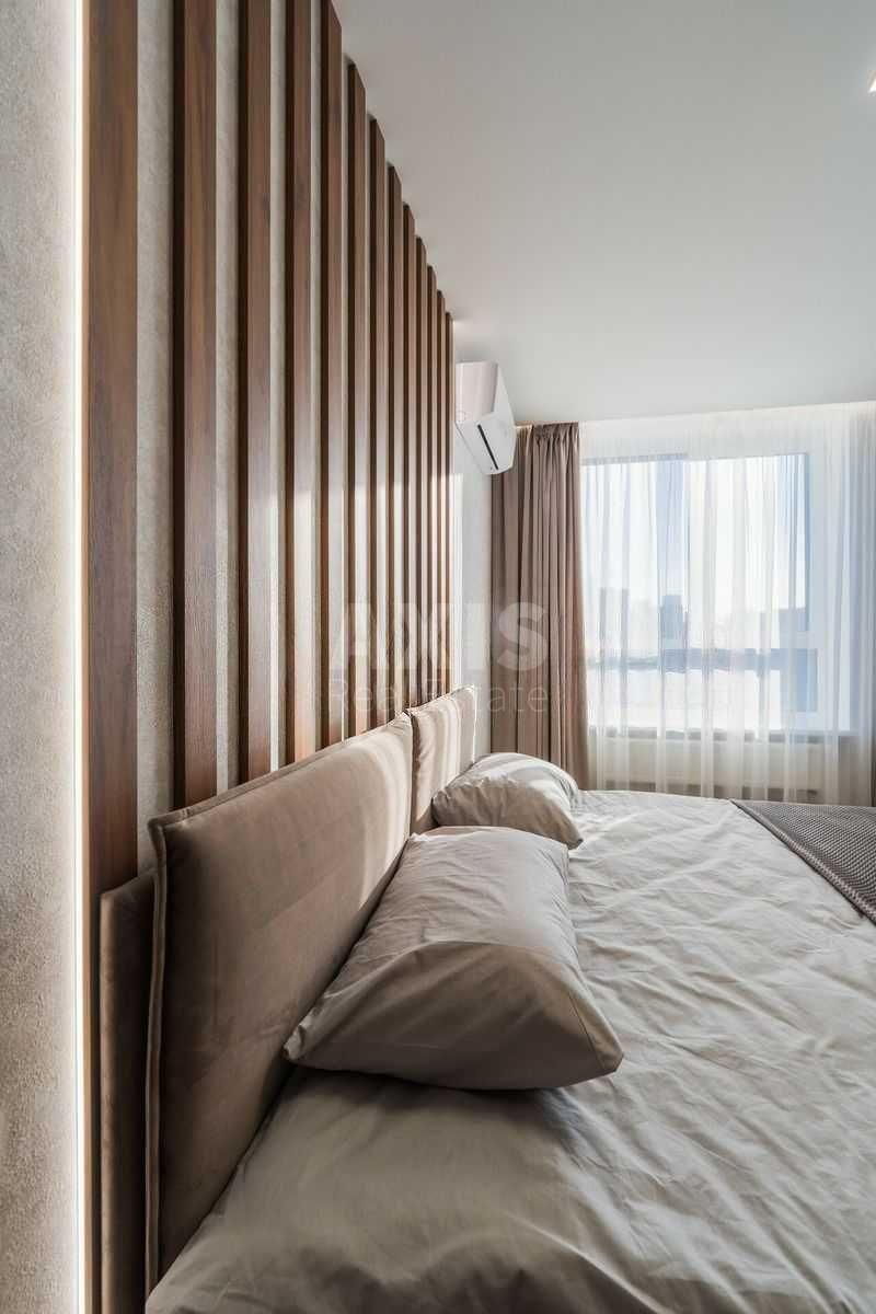 3k apartment vul. Glybochyc'ka 735