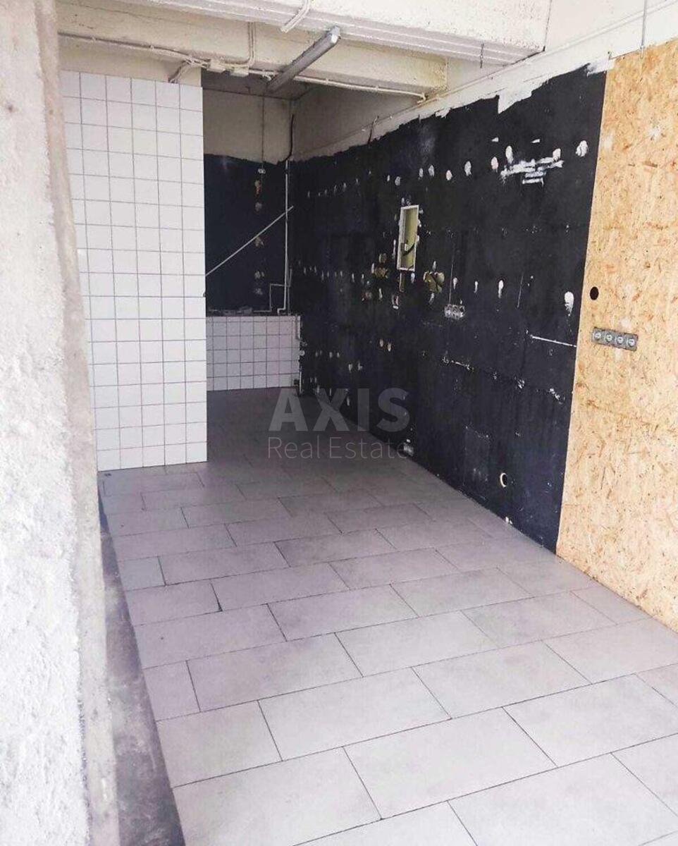 Trade object vul. Verhnij Val 16, 32m22