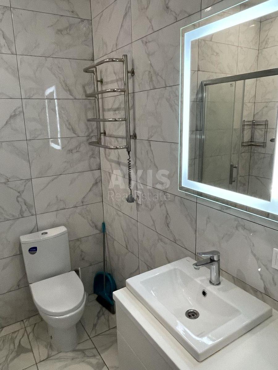 1k apartment vul. Nagirna 18/167