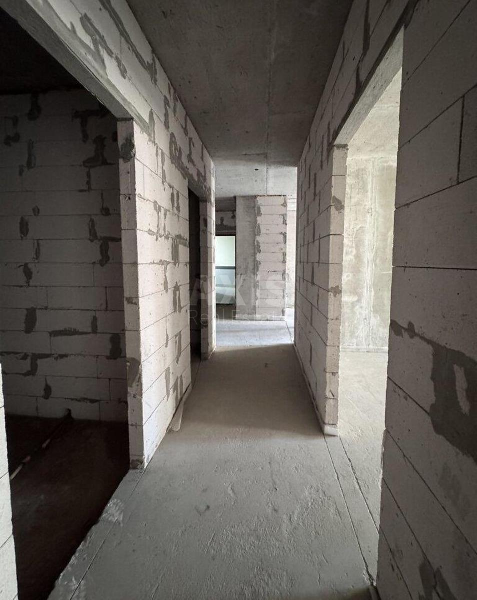 3k apartment nab. Dniprovs'ka 15Є1