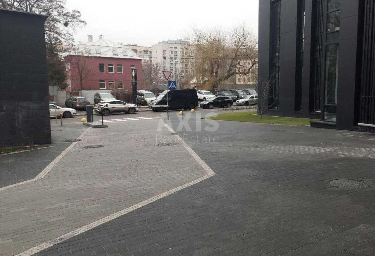Office vul. Mazepy Ivana 7, 60m2