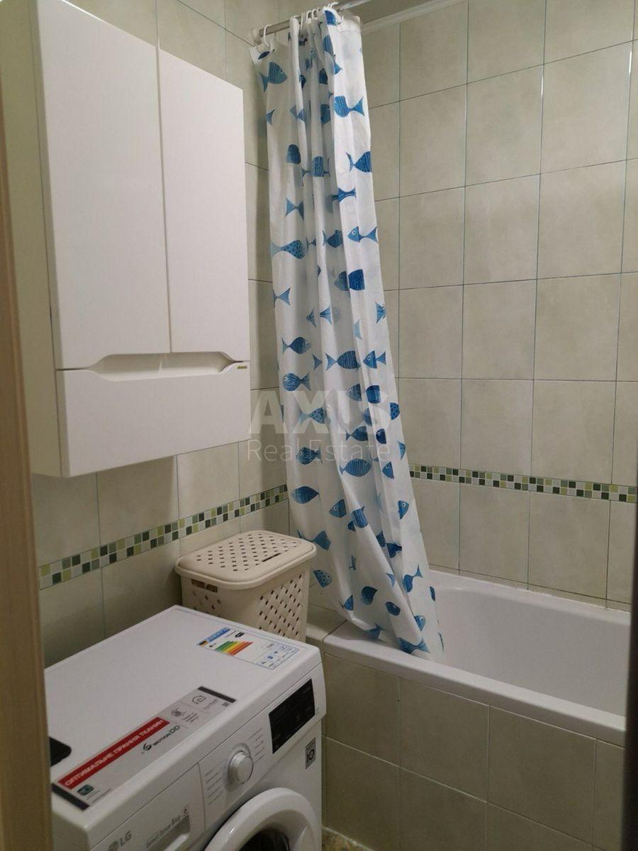 2k apartment vul. Vil'jamsa Akademika 15, корп. 311