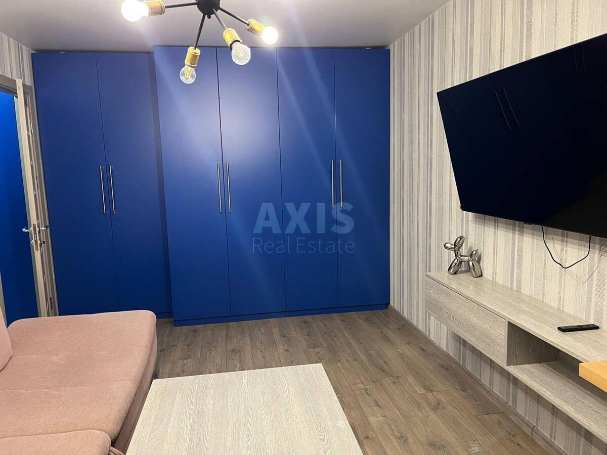 2k apartment pr-t Obolons'kyj 131