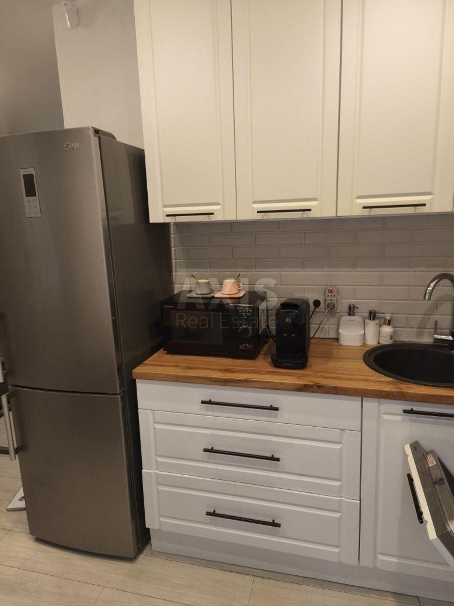 3k apartment vul. Radchenka Petra 27638101