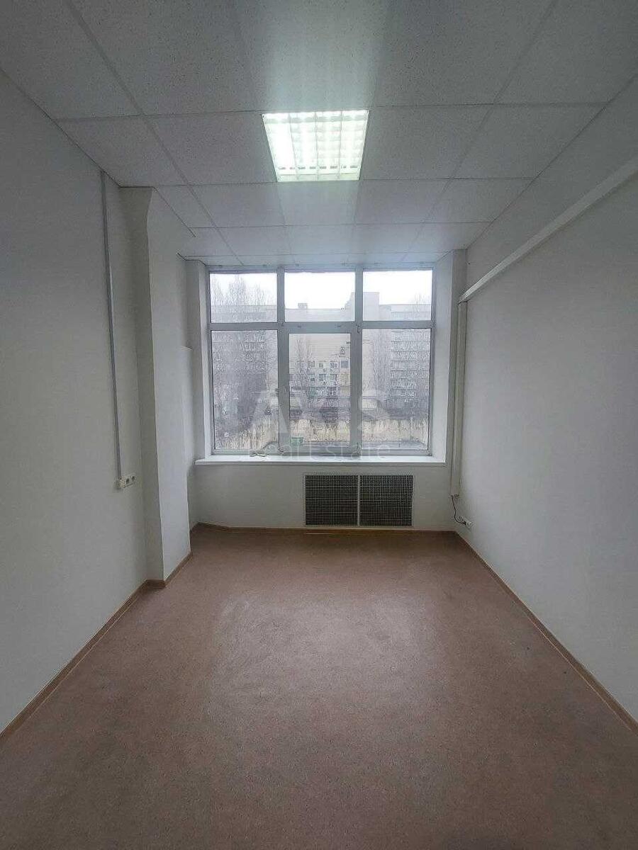 Office vul. Kutuzova 18/7, 50m22