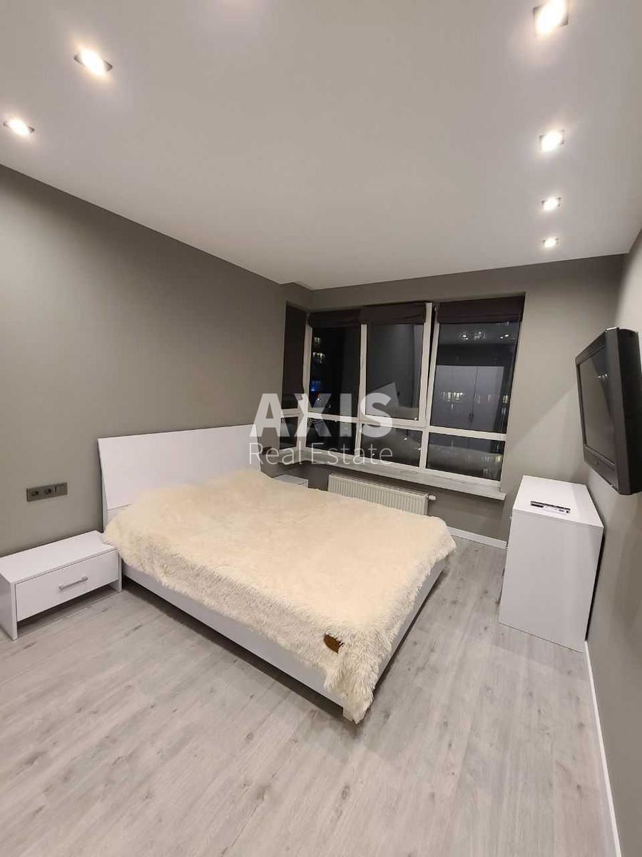 1k apartment vul. Zarichna 3А2
