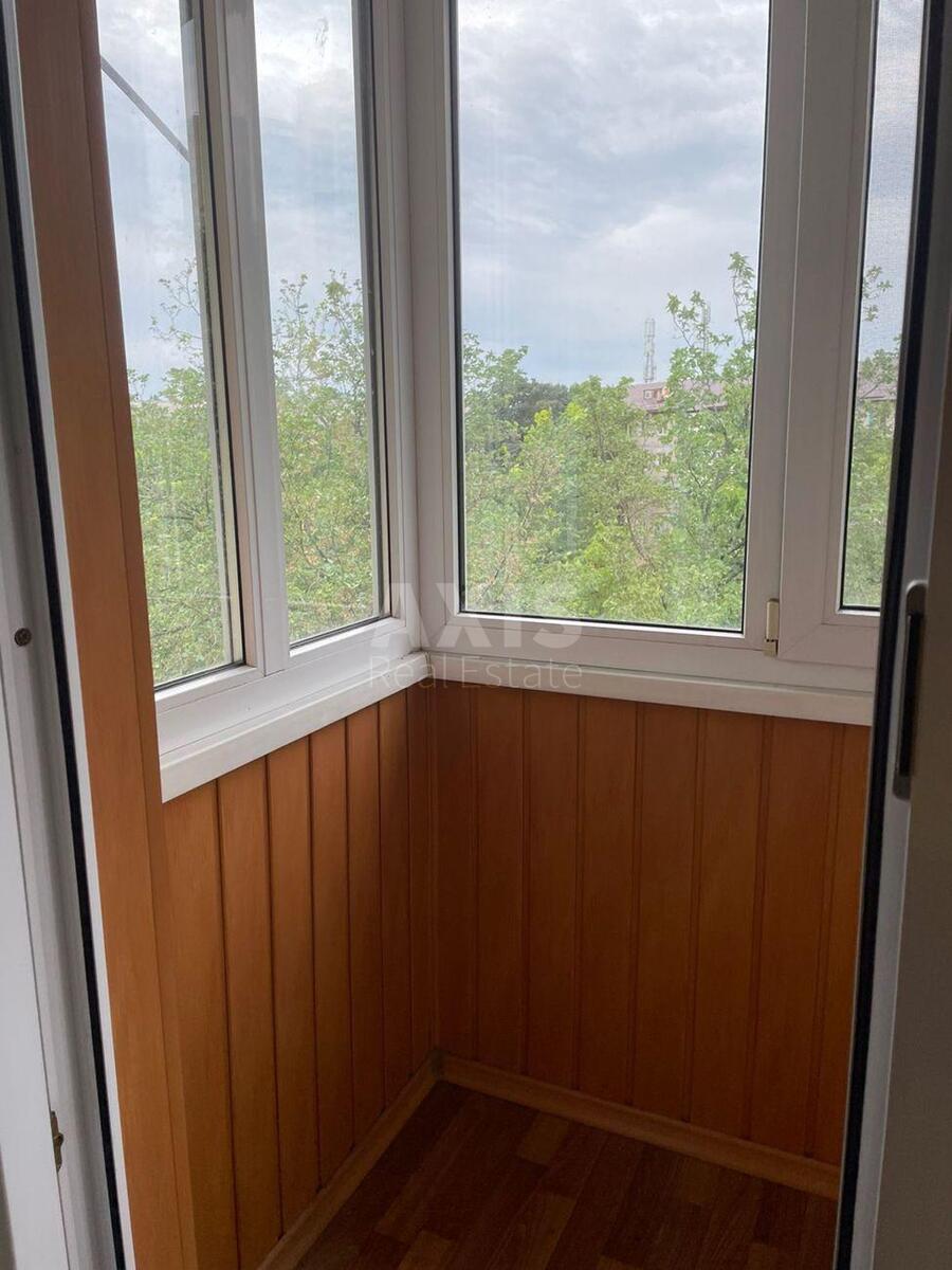 2к квартира ул. Строителей 166405610