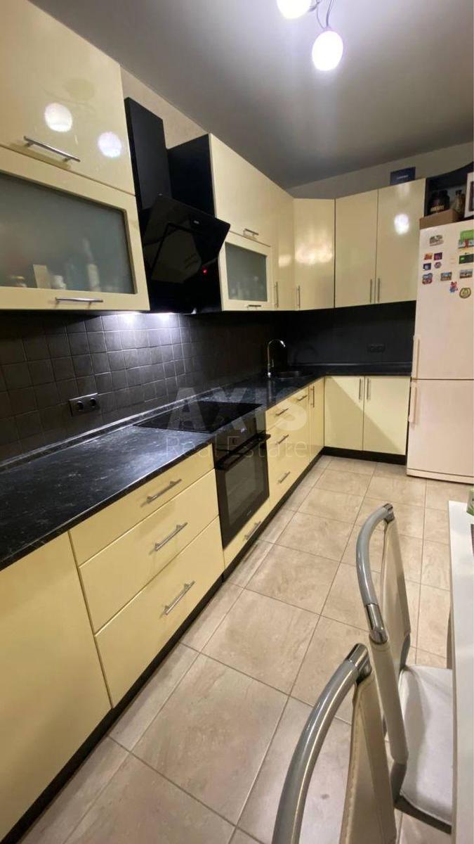3k apartment vul. Strokacha Tymofija 91