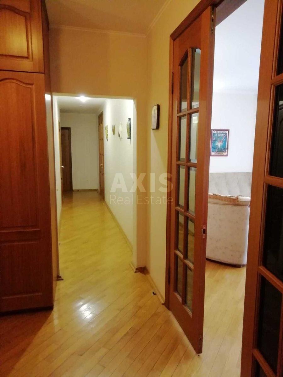 3k apartment vul. Mykil's'ko-Slobids'ka 2Б9