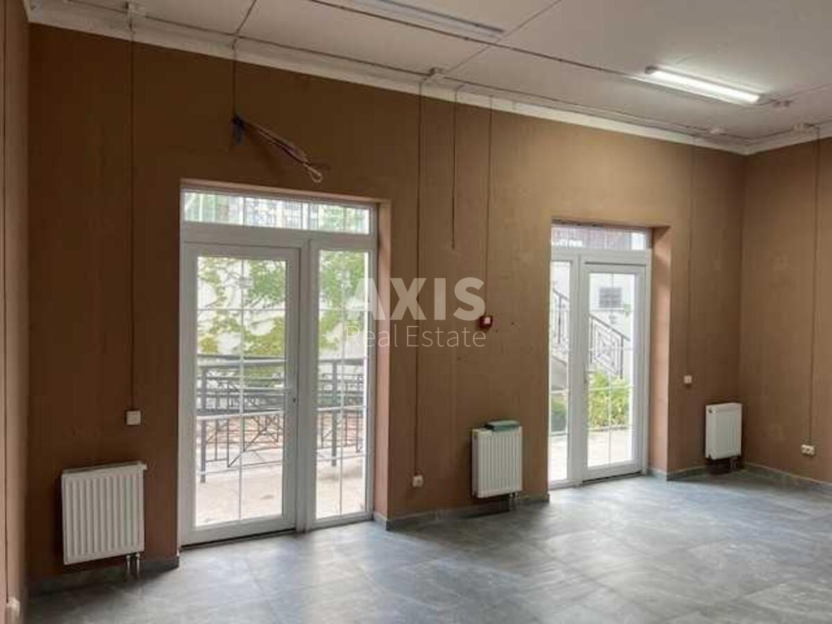 Trade object vul. Myhajla Maksymovycha 24, 60m2602982