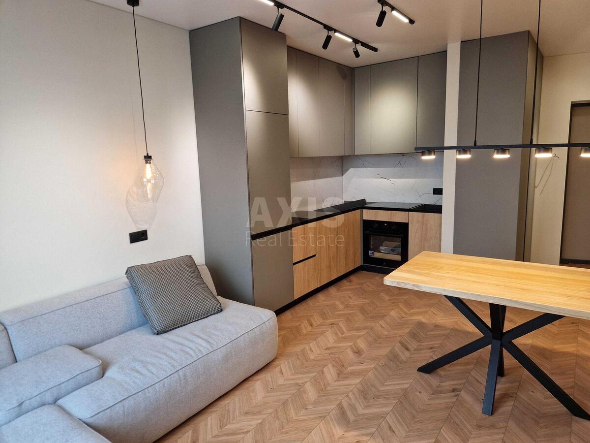 1k apartment vul. Prychal'na 1061462