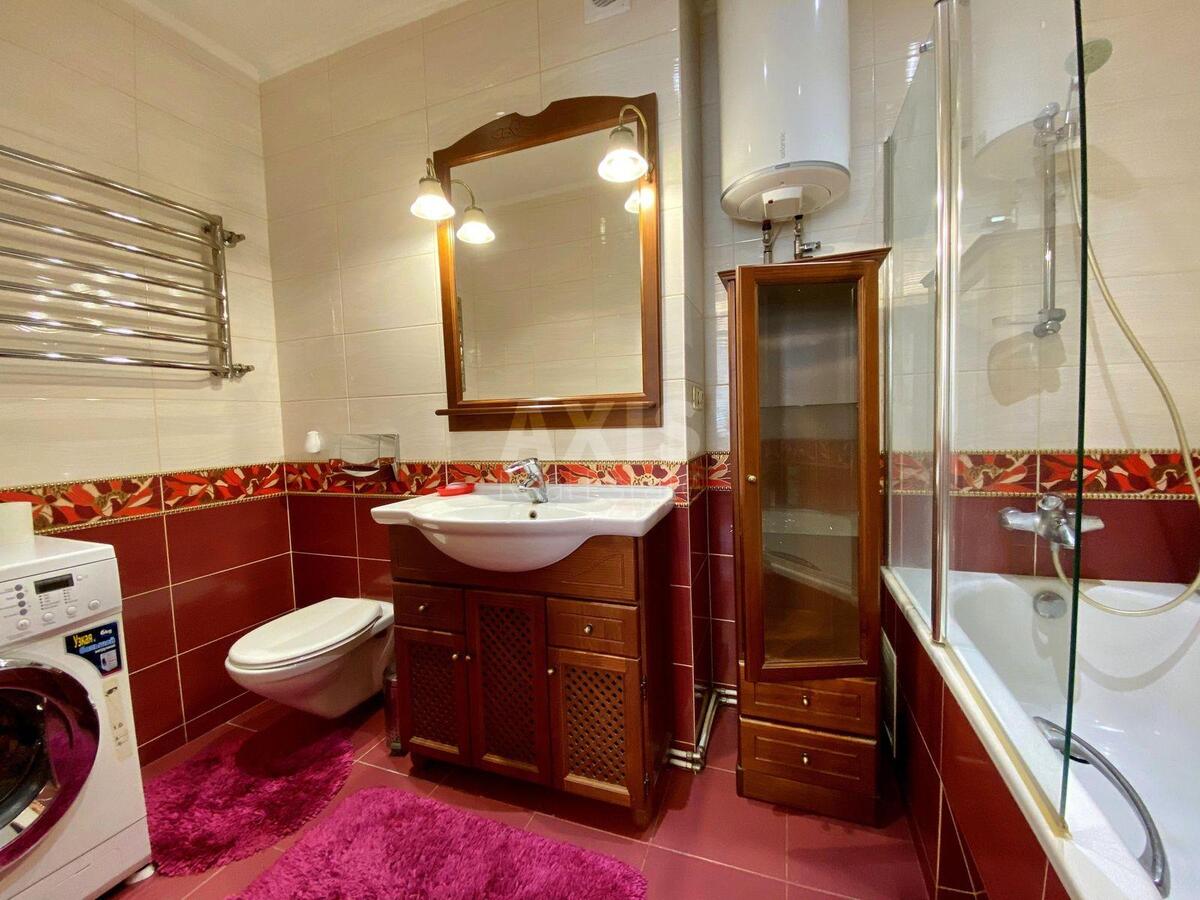 1k apartment prov. Jaroslavs'kyj 7/9563876