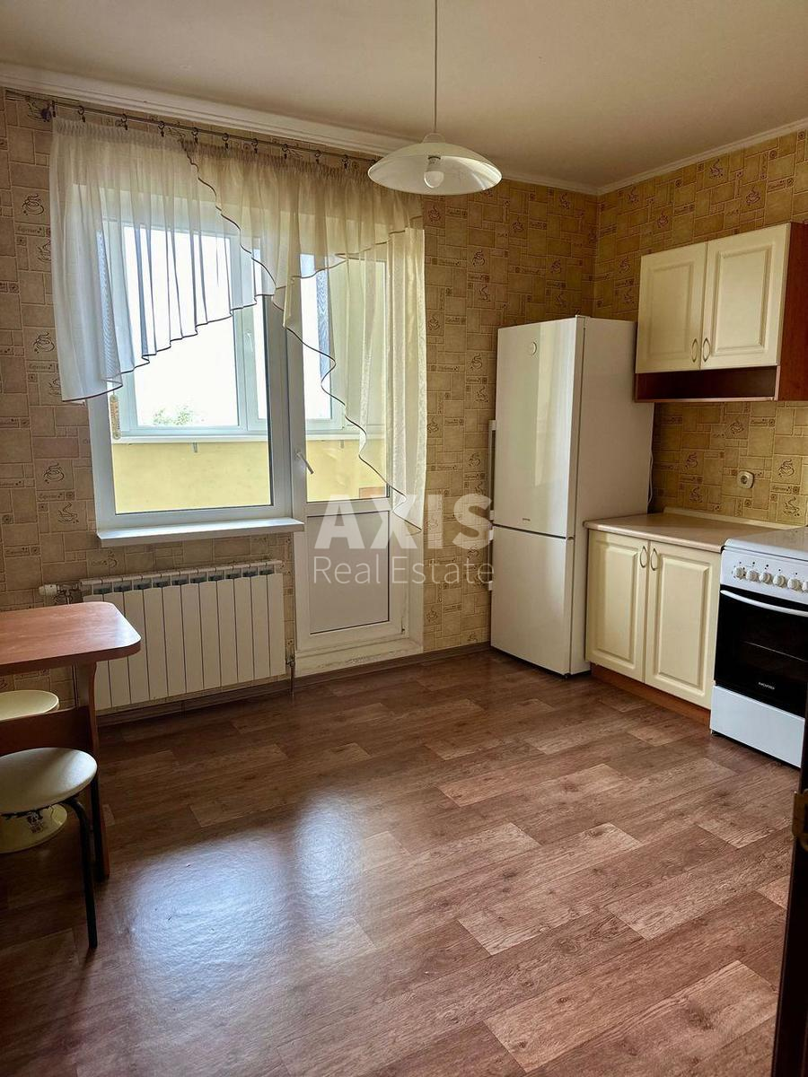 2k apartment vul. Vashhenka Grygorija 16