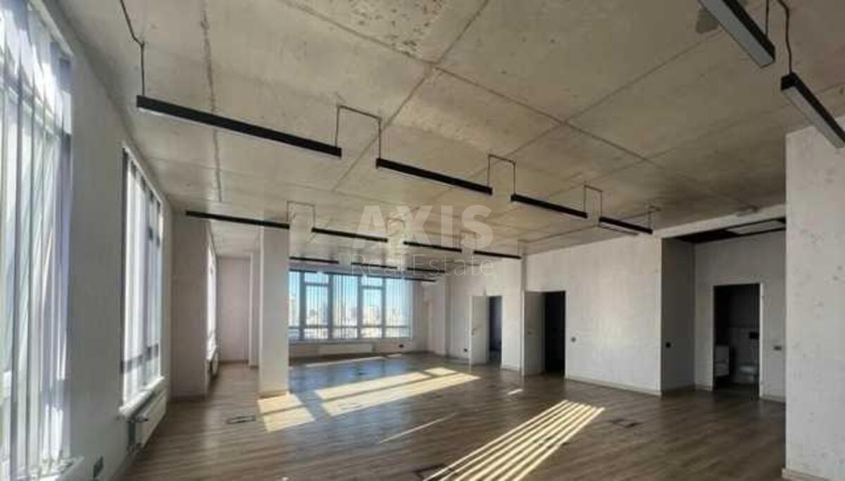Office vul. Zhyljans'ka 68, 120m20