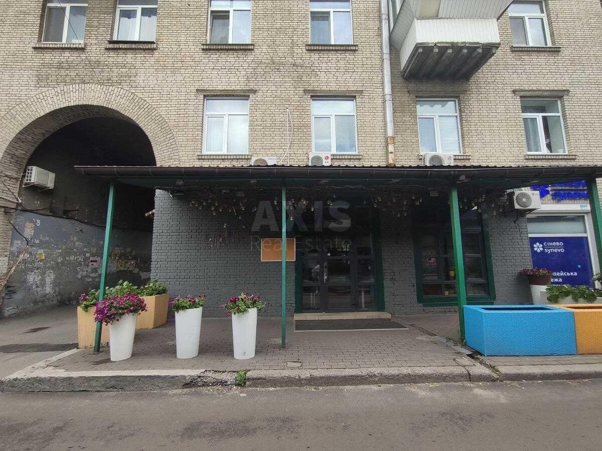 Об'єкт сервісу вул. Львівська 1, 179м2