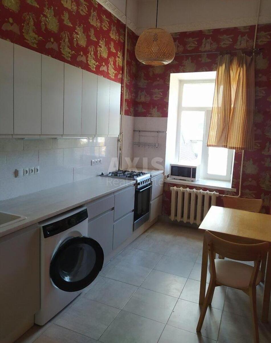 2k apartment vul. Pyrogova 4/26573880
