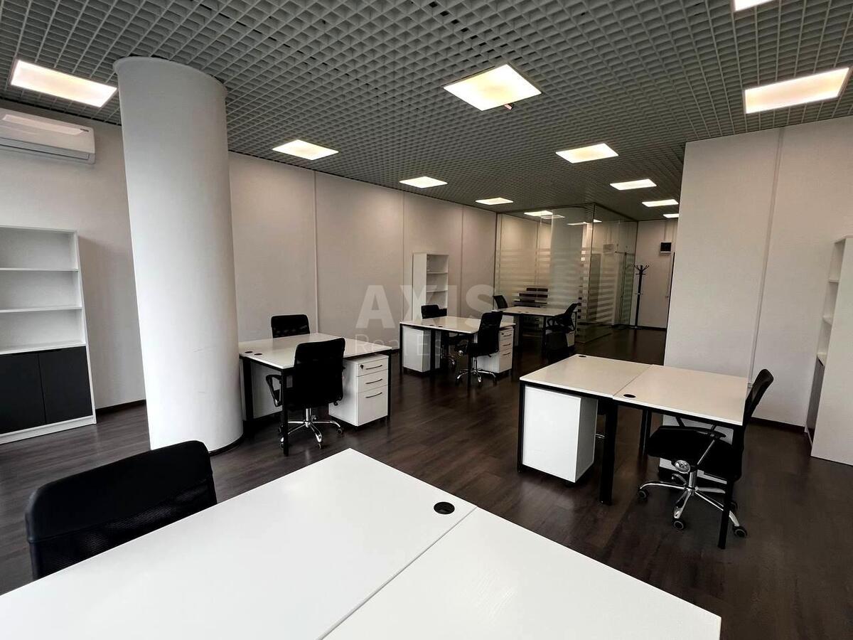 Office uzv. Klovs'kyj 7A, 85m2617771