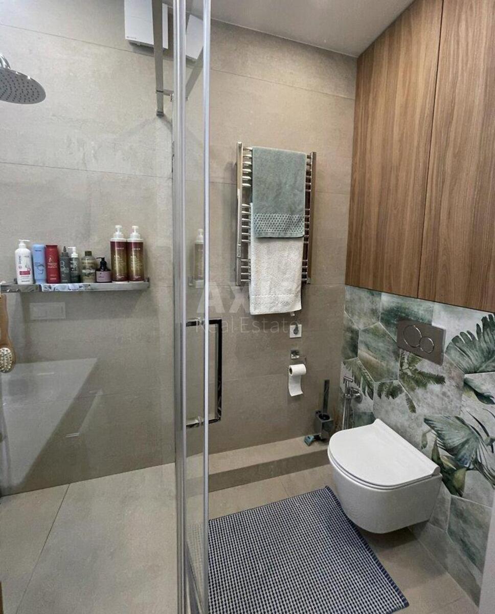 1k apartment vul. Kahovs'ka 605