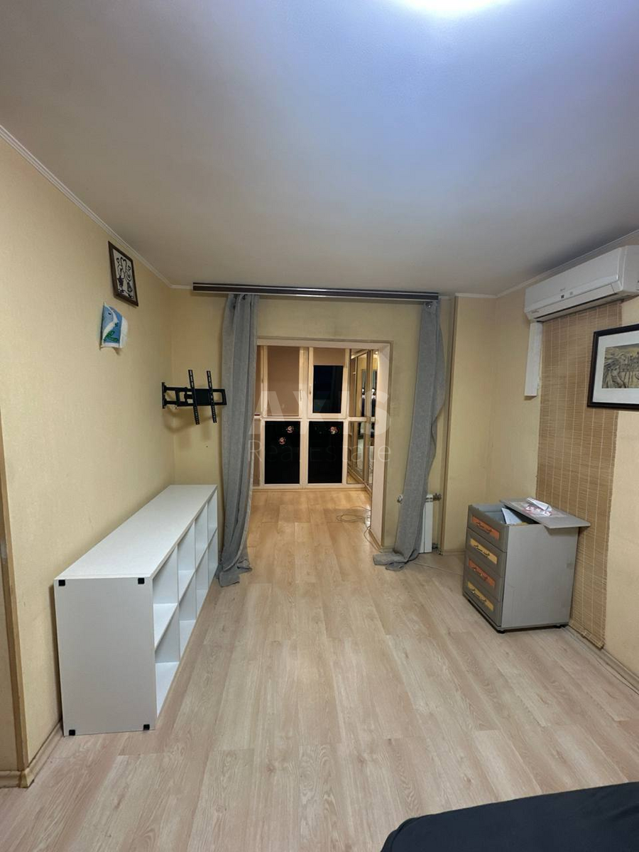 1к квартира ул. Василия Тютюнника 56/22
