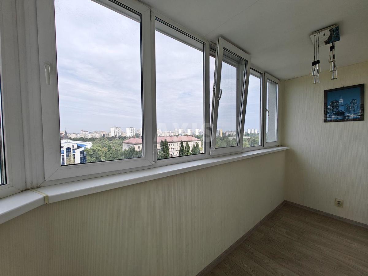 2k apartment vul. Krakivs'ka 13В6