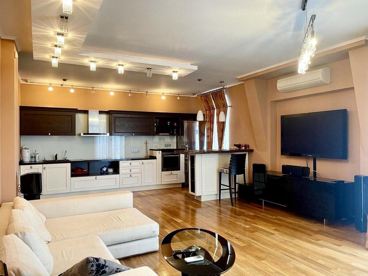3k apartment vul. Saperne Pole 5