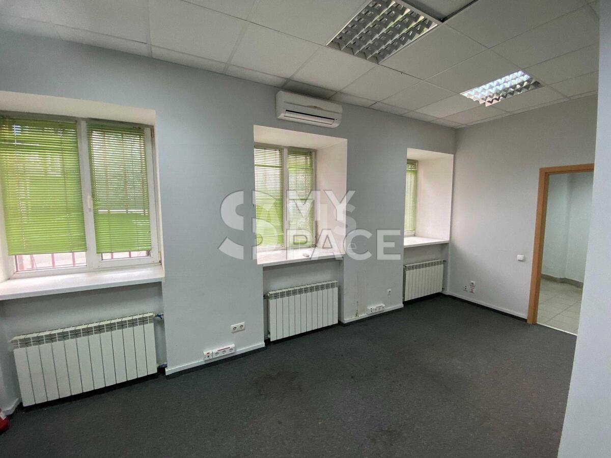 Объект торговли ул. Ярославская 47/29, 179м2635183